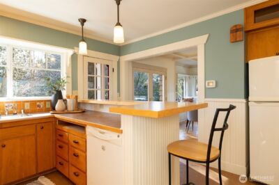 2332 45th Avenue SW, Seattle, WA 98116 - Photo 14