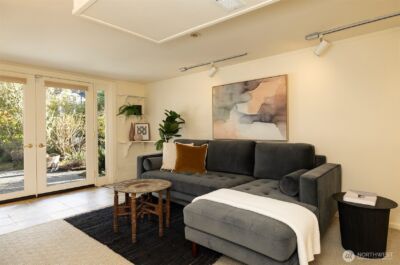 2332 45th Avenue SW, Seattle, WA 98116 - Photo 20