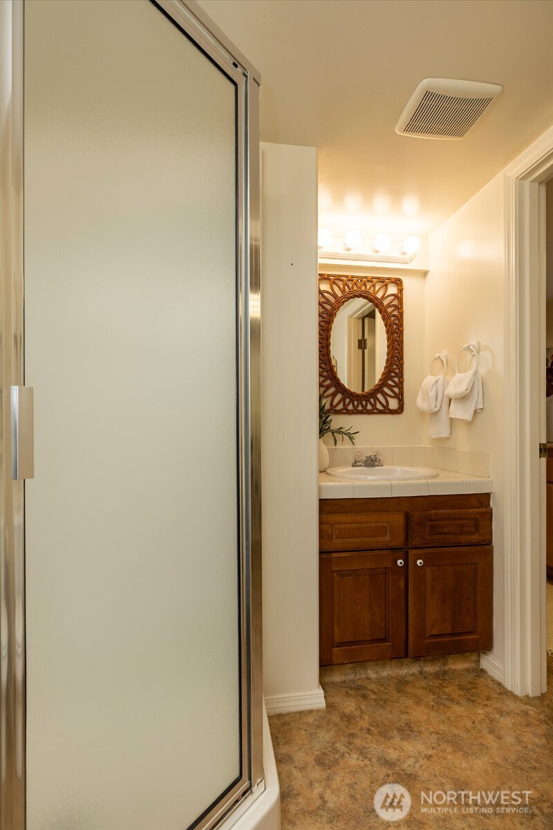 2332 45th Avenue SW, Seattle, WA 98116