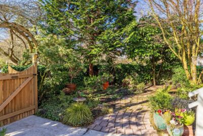 2332 45th Avenue SW, Seattle, WA 98116 - Photo 3