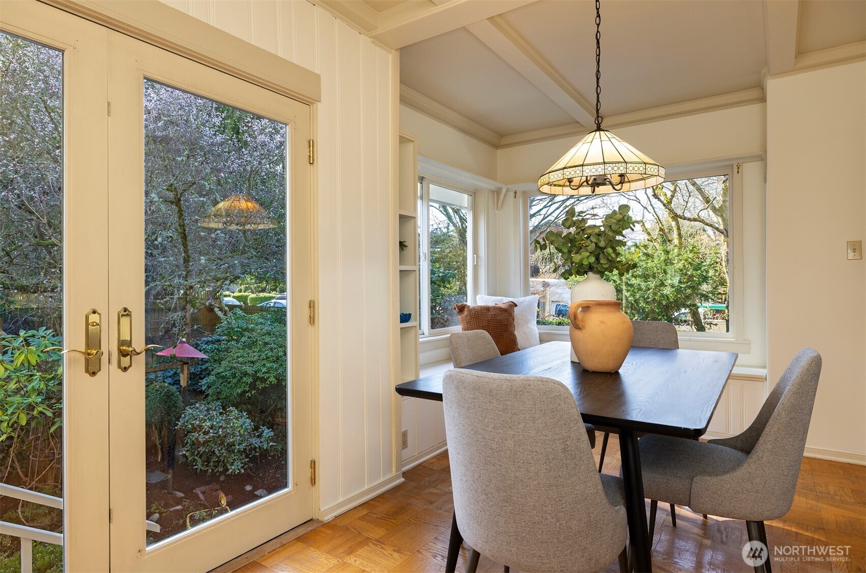 2332 45th Avenue SW, Seattle, WA 98116