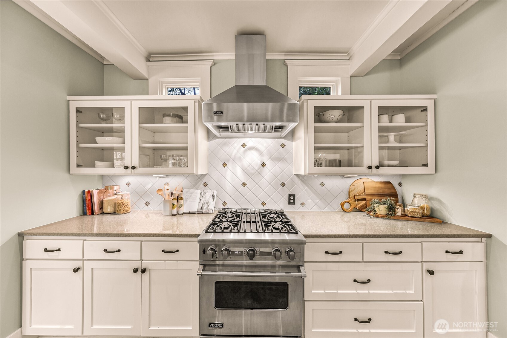 2333 Federal Avenue E, Seattle, WA 98102