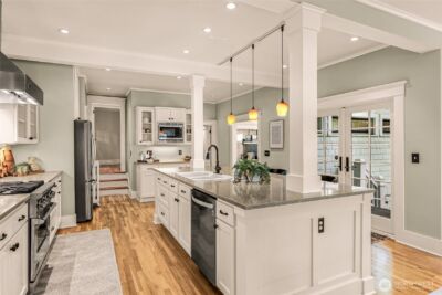 2333 Federal Avenue E, Seattle, WA 98102 - Photo 9