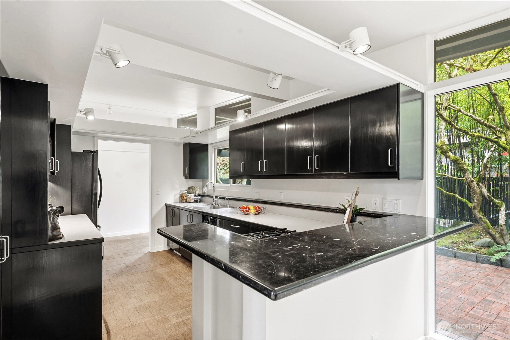 16 Wembley Lane , Mercer Island, WA 98040