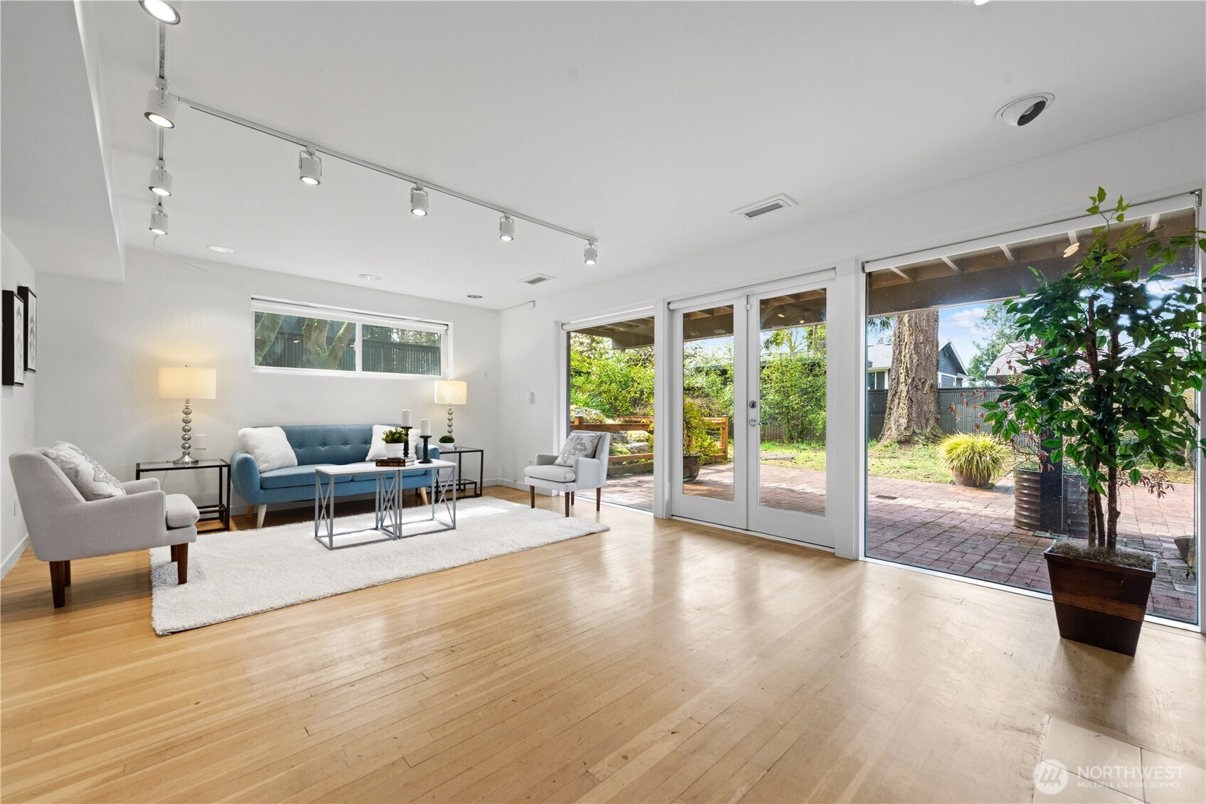 16 Wembley Lane , Mercer Island, WA 98040