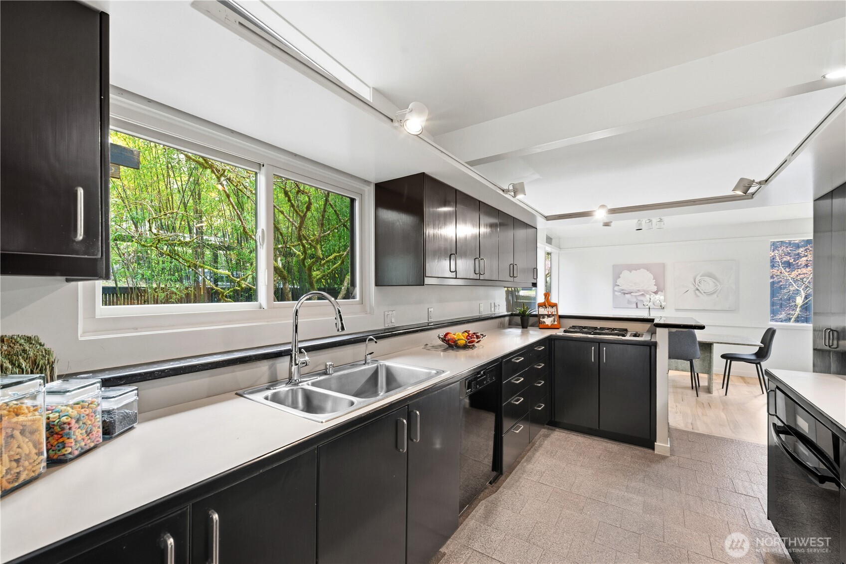 16 Wembley Lane , Mercer Island, WA 98040