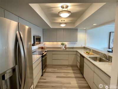 700 Crockett Street #204, Seattle, WA 98109 - Photo 12