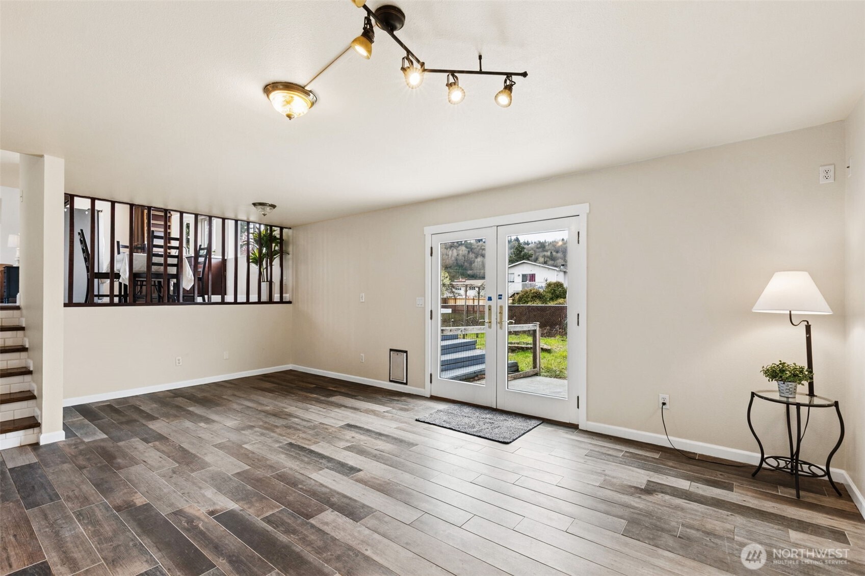 214 10th Avenue N, Algona, WA 98001