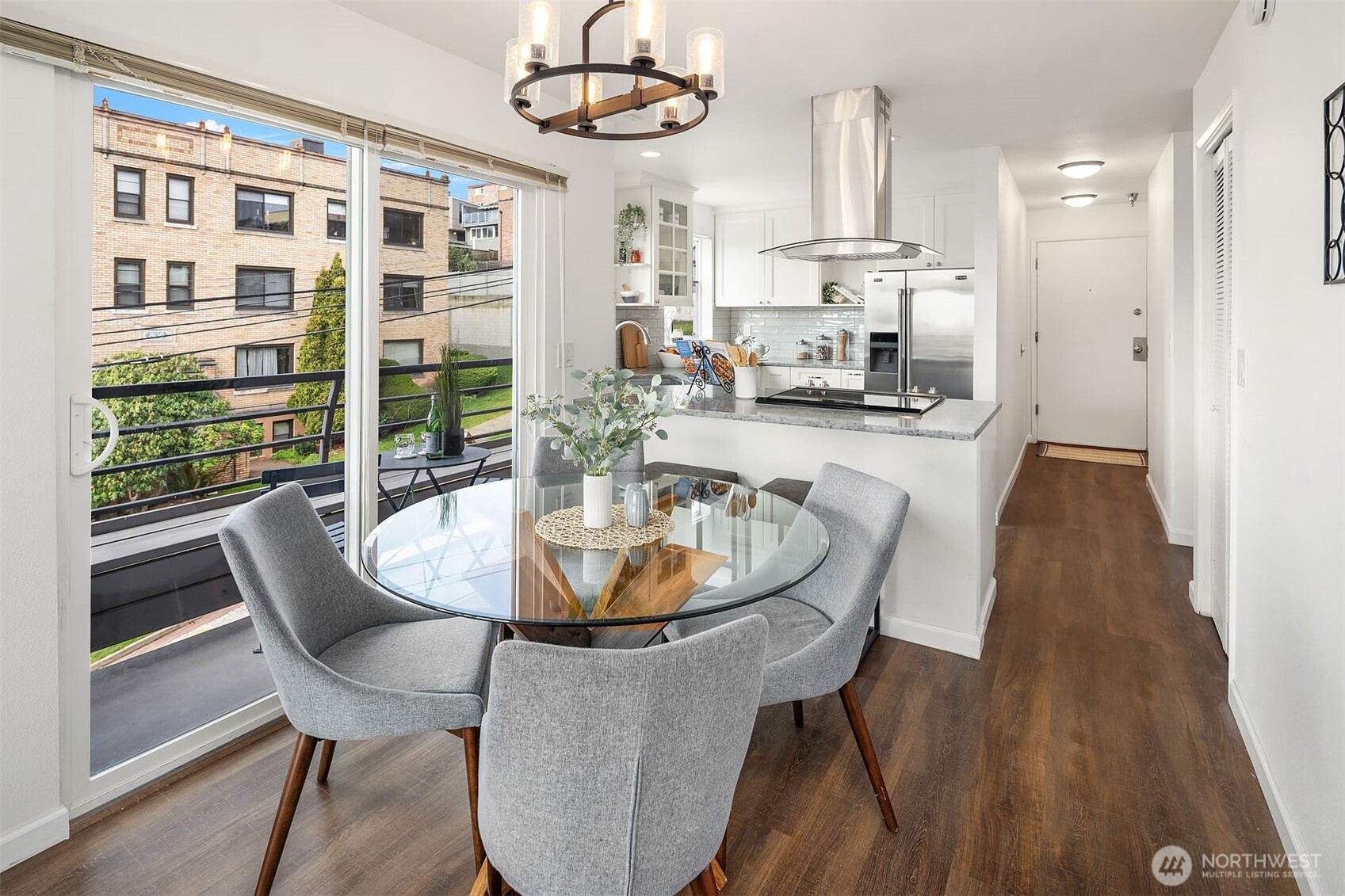 150 Valley Street #302, Seattle, WA 98109