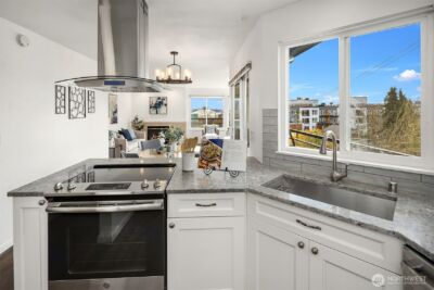 150 Valley Street #302, Seattle, WA 98109 - Photo 18