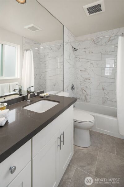 150 Valley Street #302, Seattle, WA 98109 - Photo 23