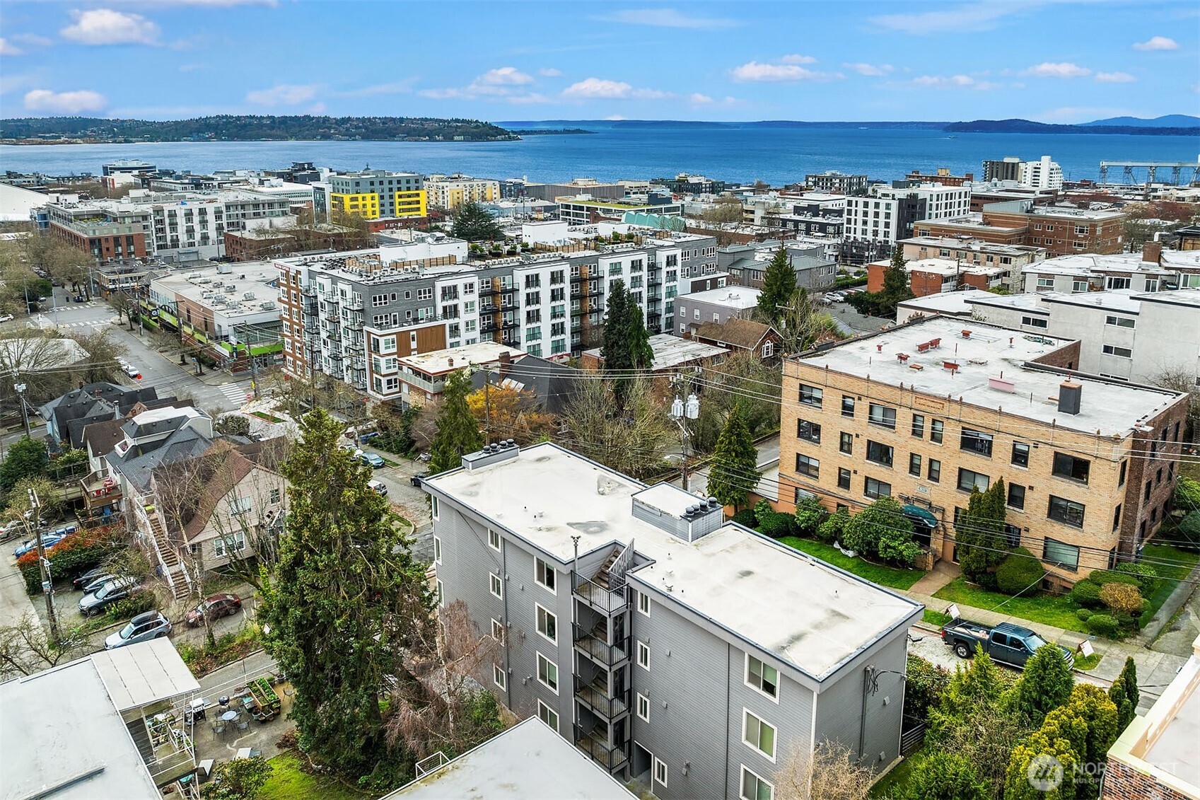 150 Valley Street #302, Seattle, WA 98109