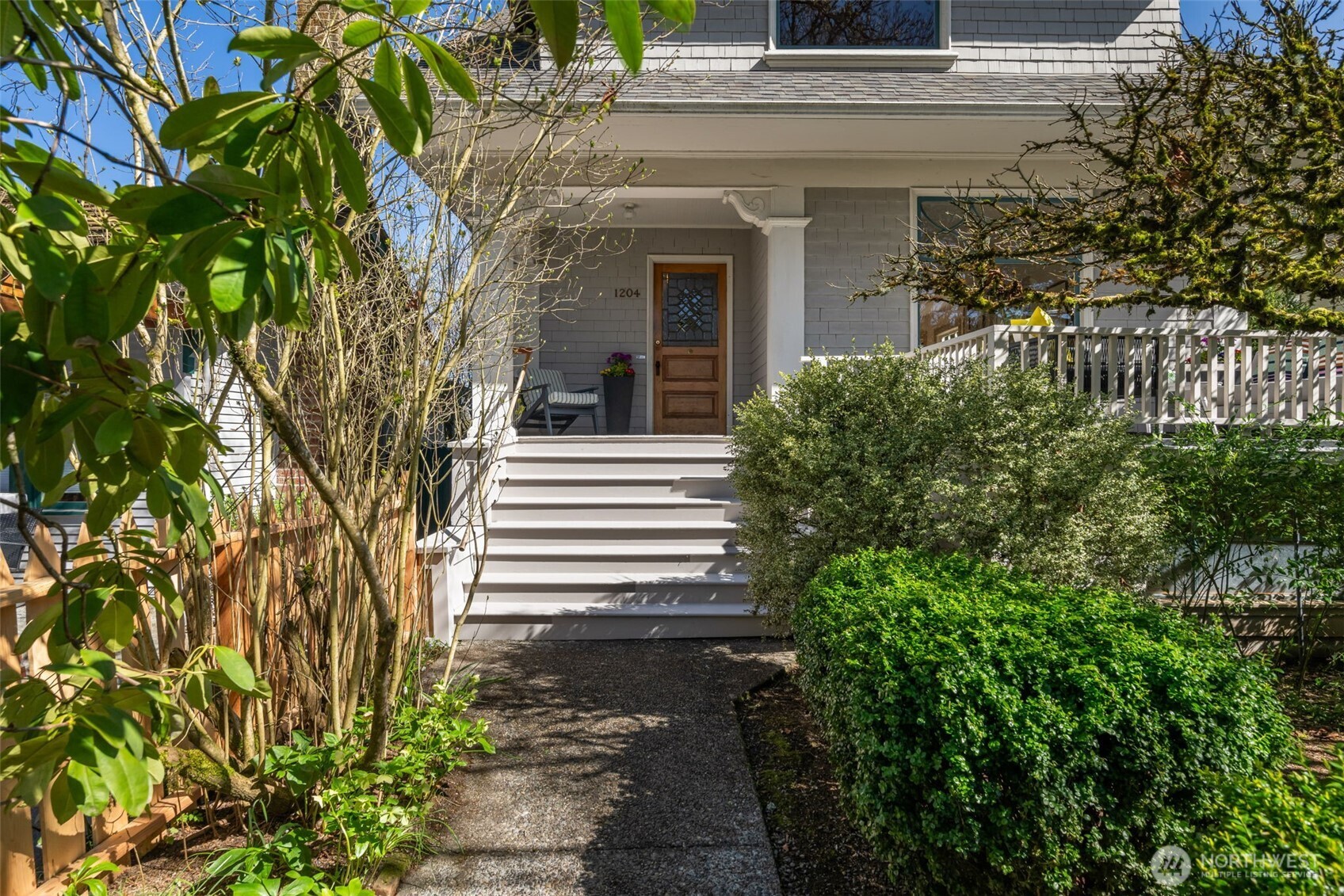 1204 17th Avenue E, Seattle, WA 98112
