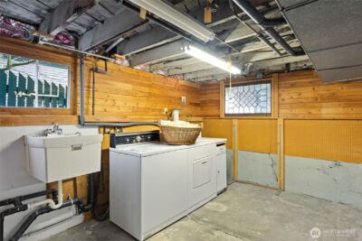 1204 17th Avenue E, Seattle, WA 98112 - Photo 28