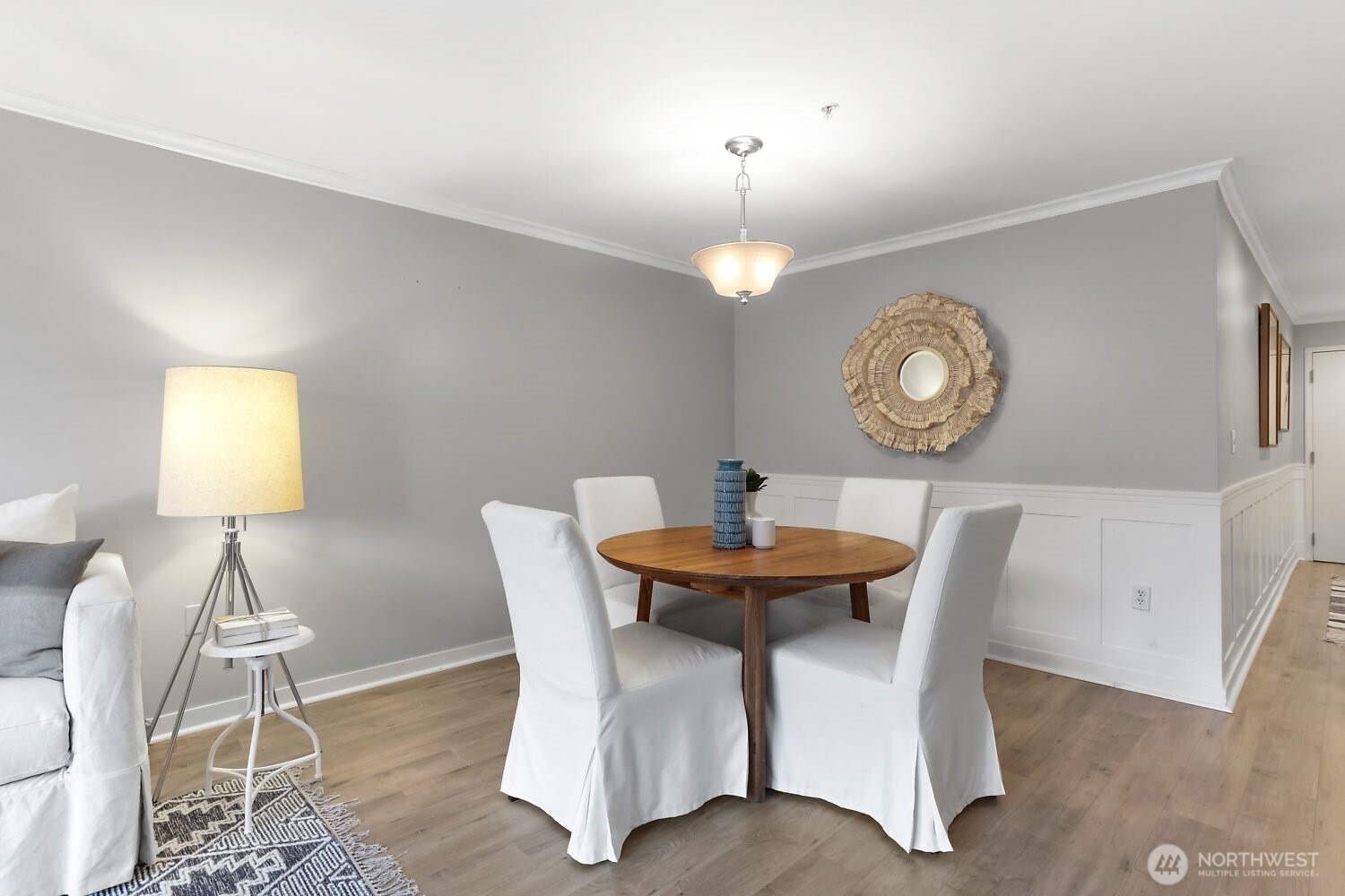 321 10th Avenue S #604, Seattle, WA 98104