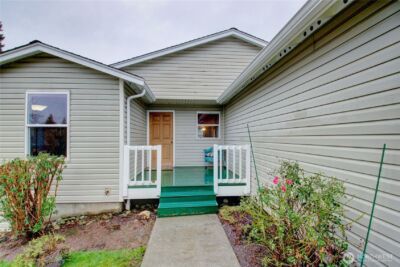 821 Park Cottage Place , Sedro Woolley, WA 98284 - Photo 2