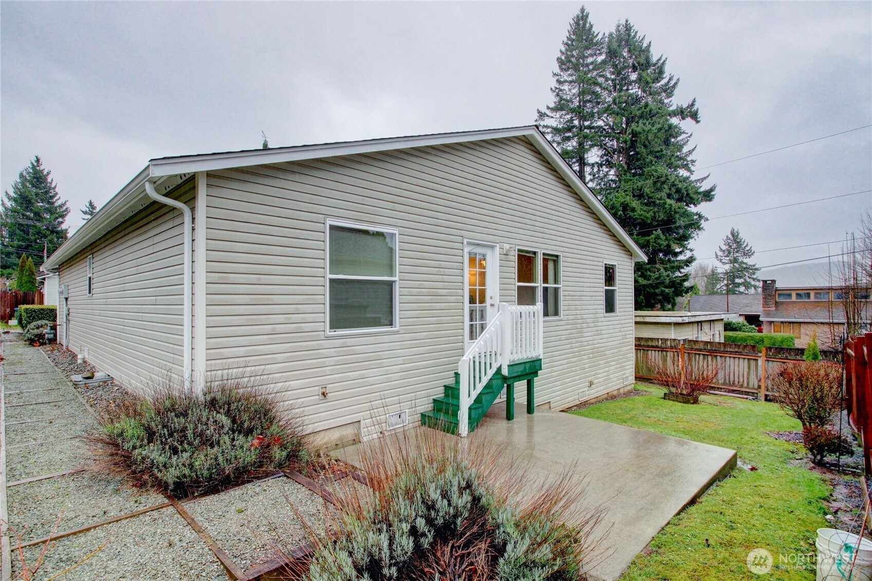 821 Park Cottage Place , Sedro Woolley, WA 98284