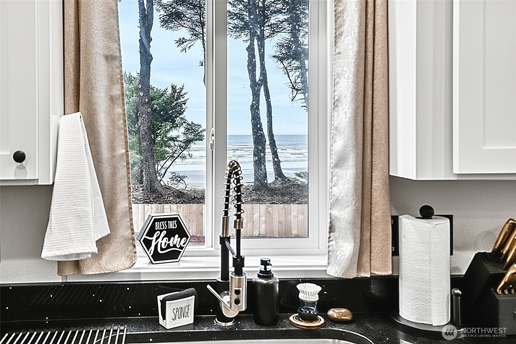 47295 State Route 109 , Moclips, WA 98562