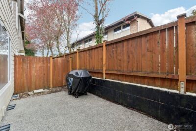 8125 212th Street SW #9, Edmonds, WA 98026 - Photo 12