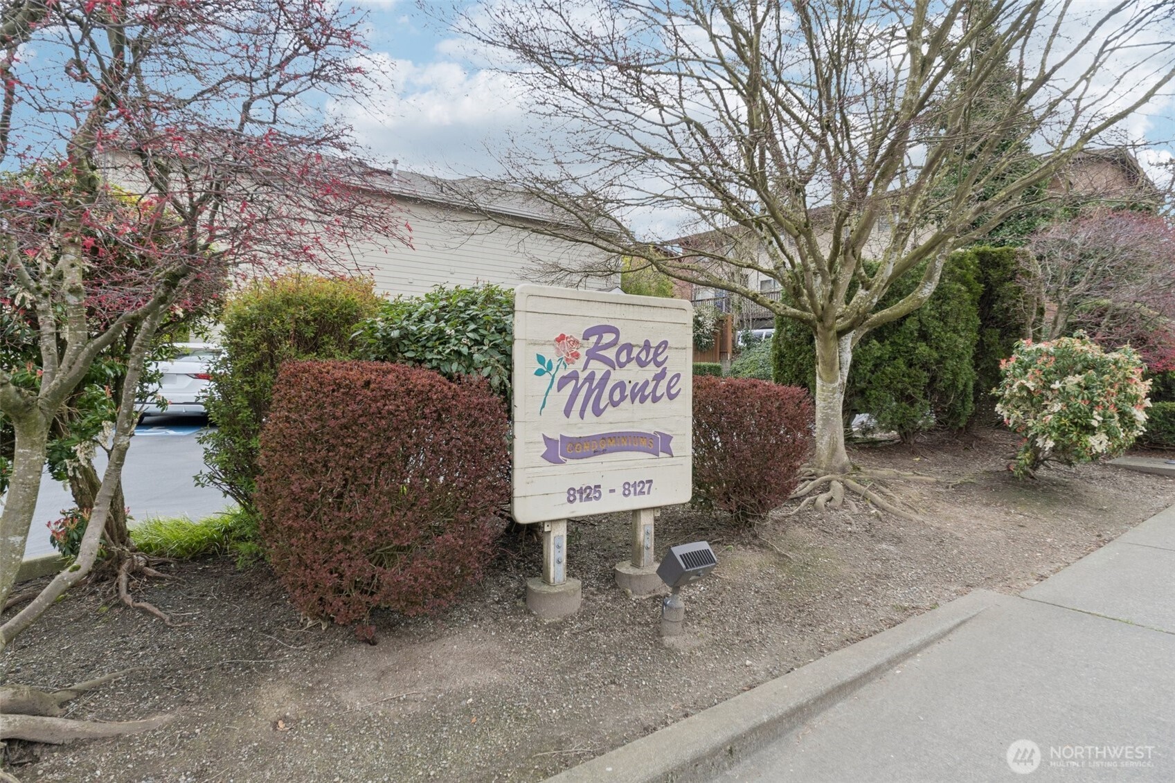 8125 212th Street SW #9, Edmonds, WA 98026