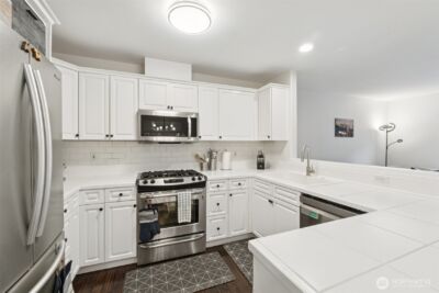 8125 212th Street SW #9, Edmonds, WA 98026 - Photo 8