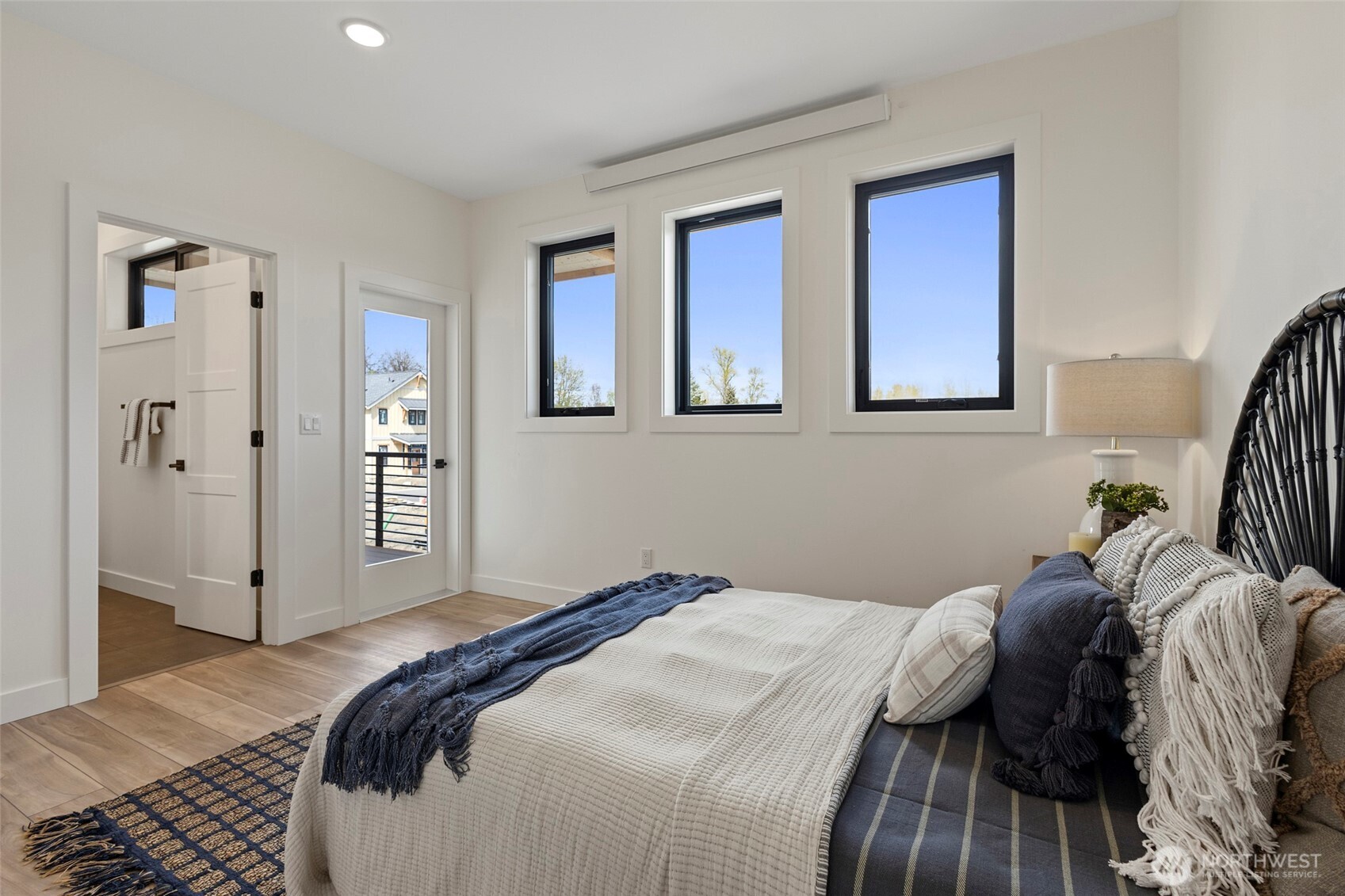 214 Skipping Stone Loop , Lynden, WA 98264