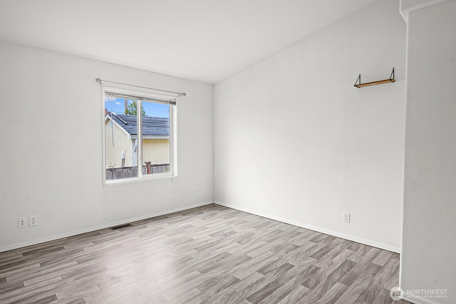 124 S 6th Street , McCleary, WA 98557