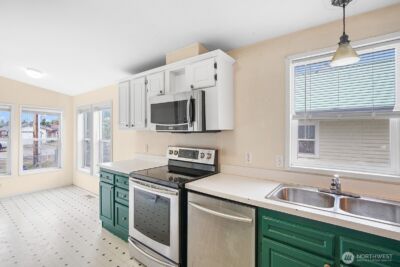 124 S 6th Street , McCleary, WA 98557 - Photo 9