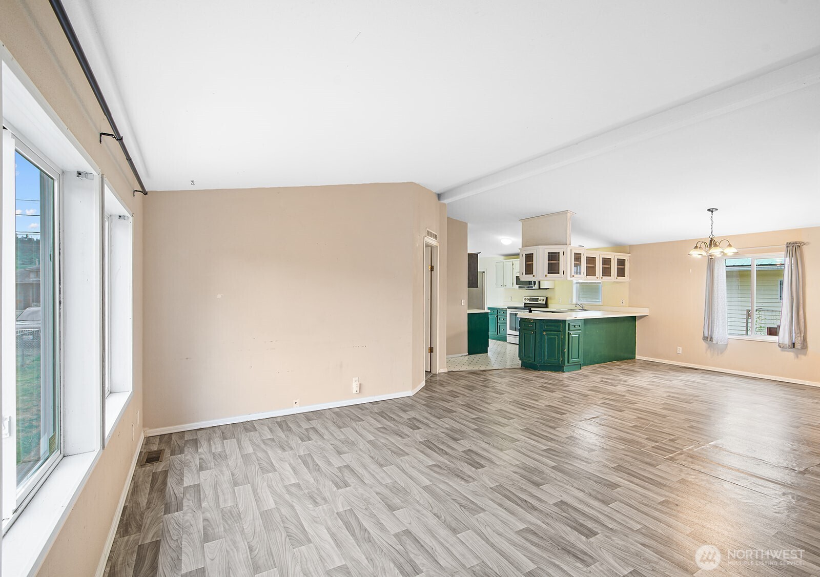 124 S 6th Street , McCleary, WA 98557