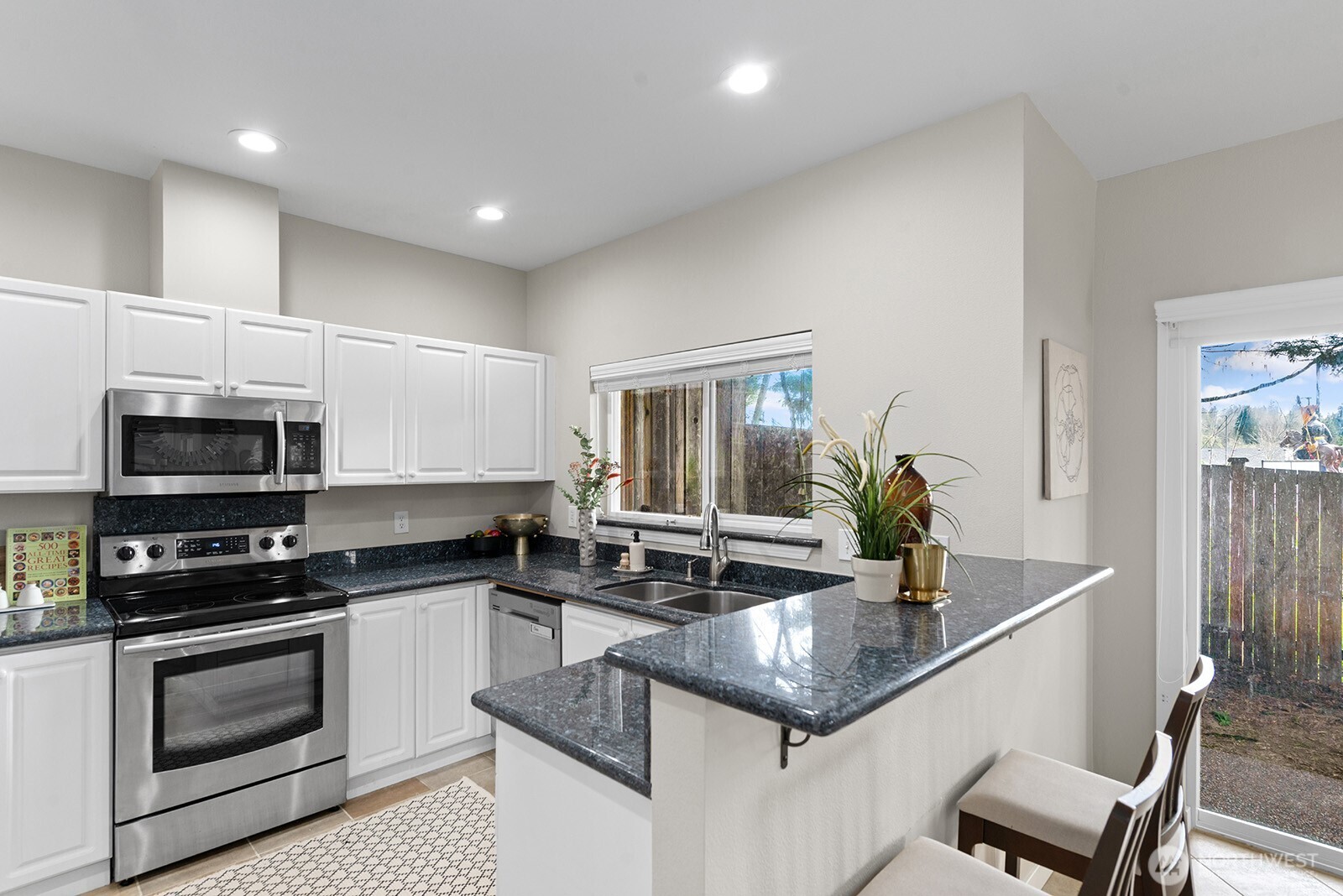 401 S 51st Court , Renton, WA 98055