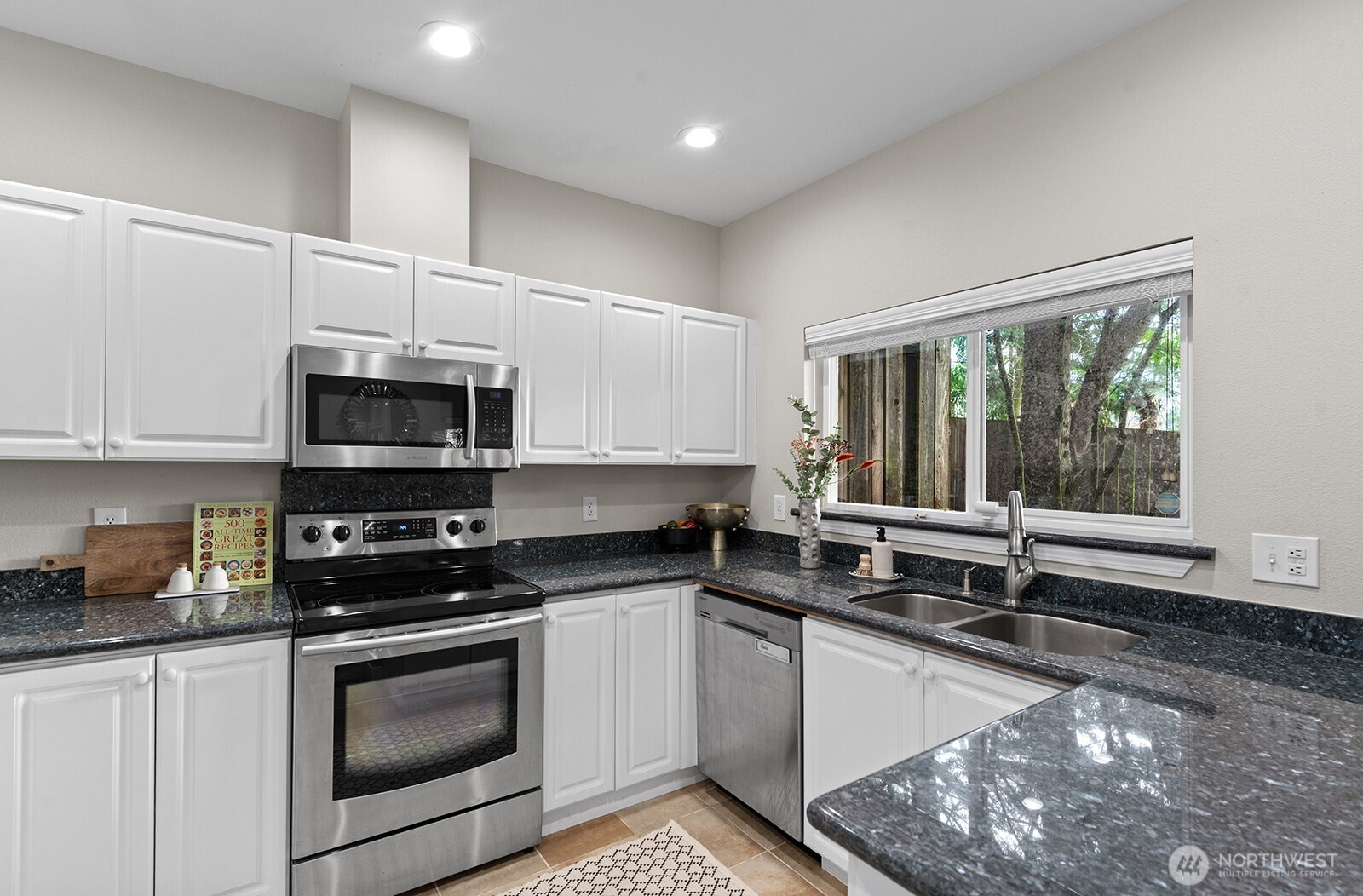 401 S 51st Court , Renton, WA 98055