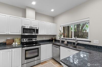 401 S 51st Court , Renton, WA 98055 - Photo 15