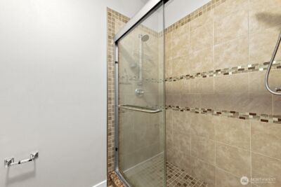 401 S 51st Court , Renton, WA 98055 - Photo 35