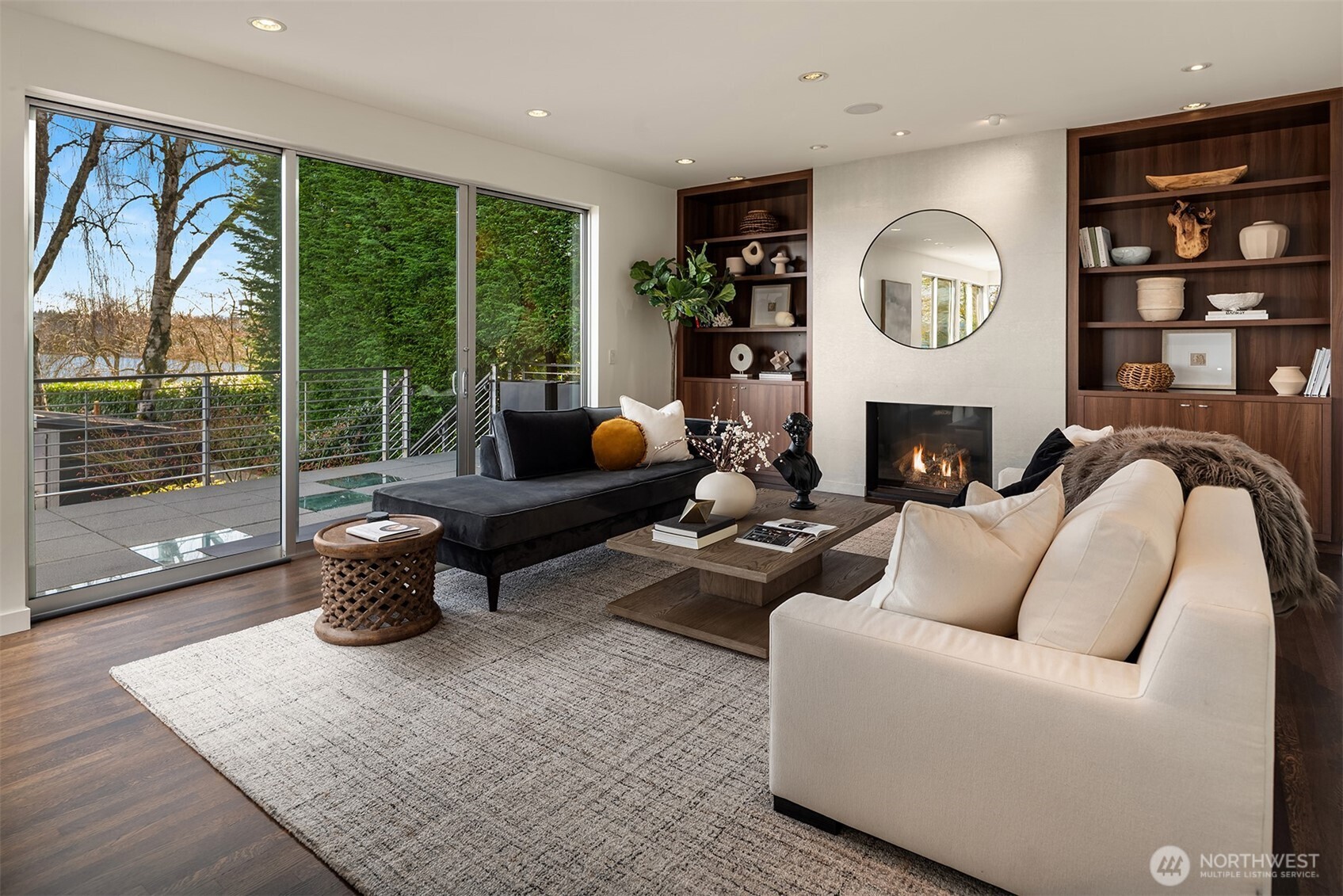 1318 Lakeside Avenue S, Seattle, WA 98144