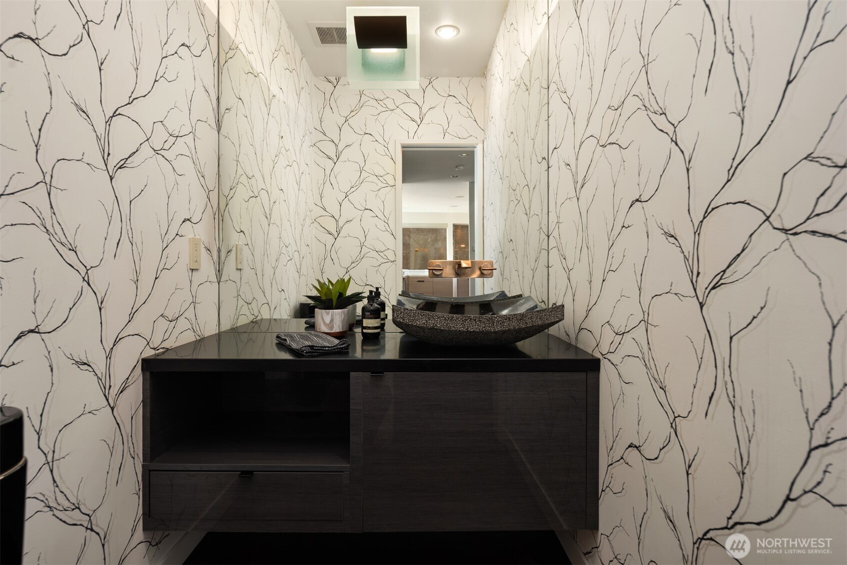 1318 Lakeside Avenue S, Seattle, WA 98144