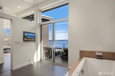 1318 Lakeside Avenue S, Seattle, WA 98144 - Photo 18