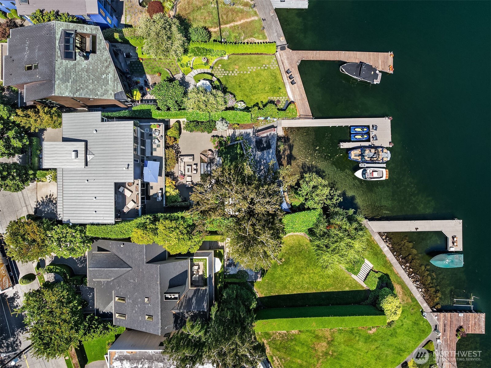 1318 Lakeside Avenue S, Seattle, WA 98144