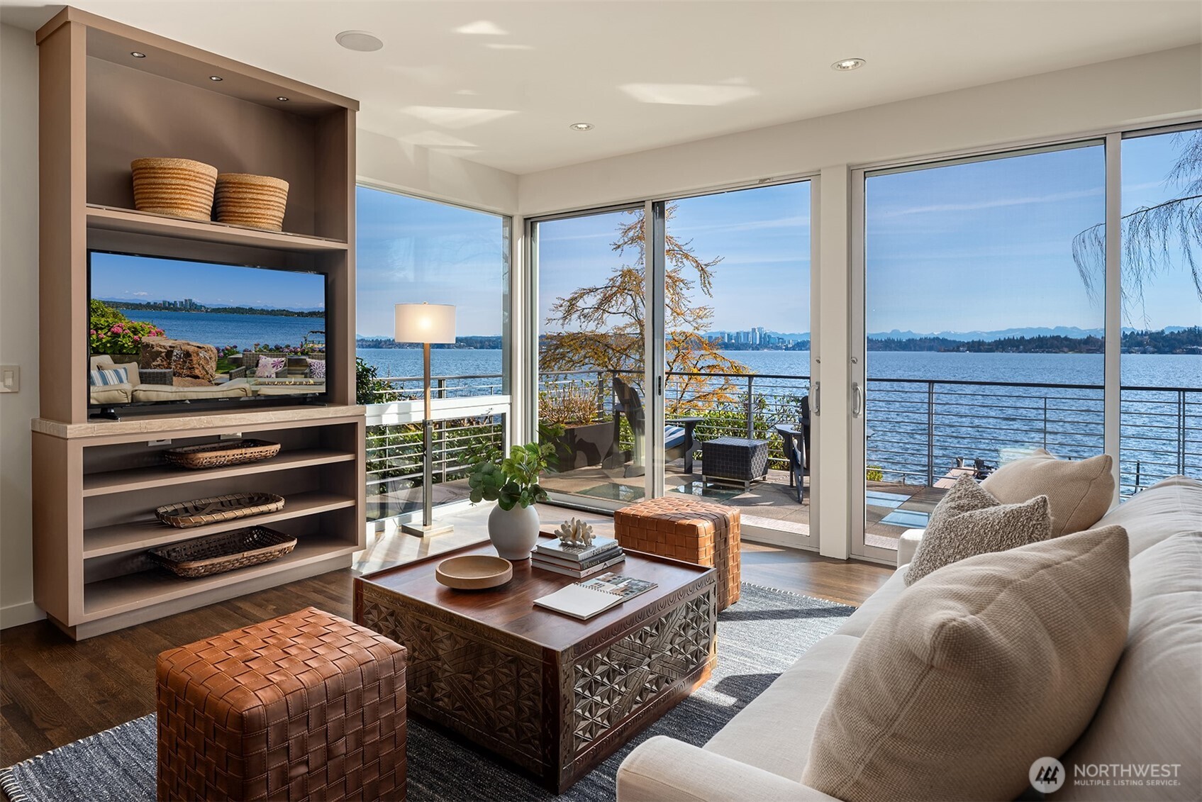 1318 Lakeside Avenue S, Seattle, WA 98144