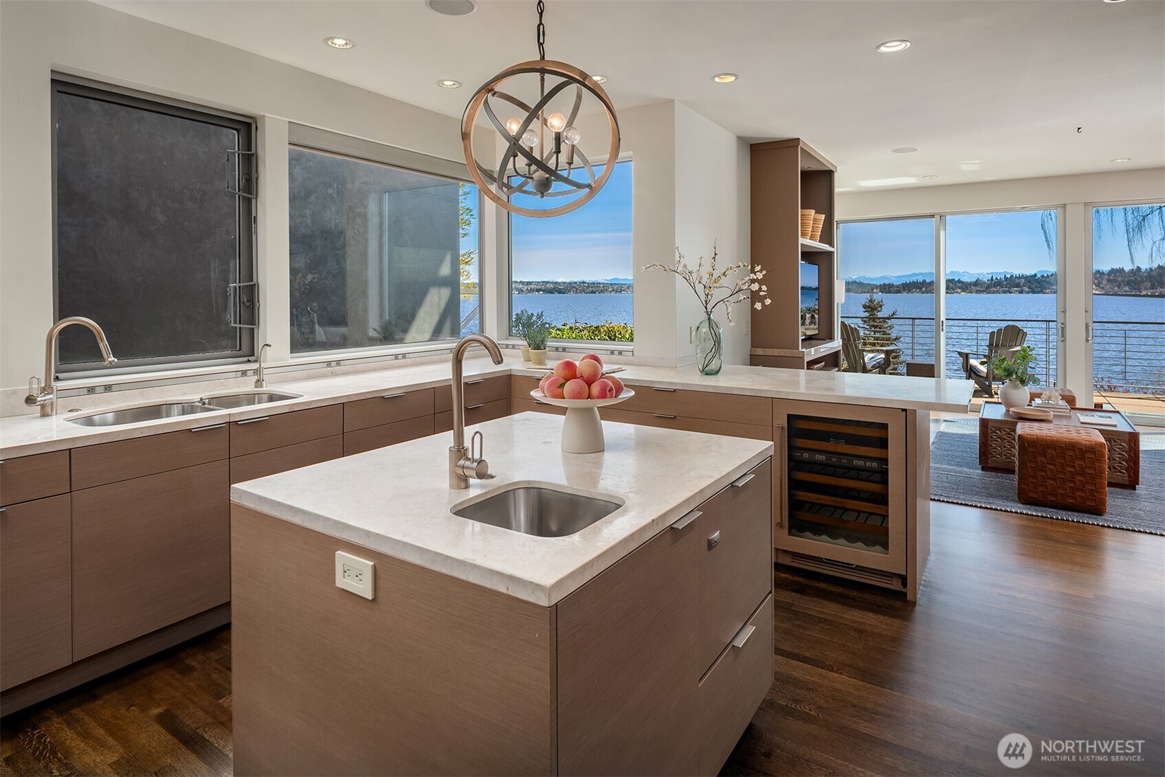 1318 Lakeside Avenue S, Seattle, WA 98144