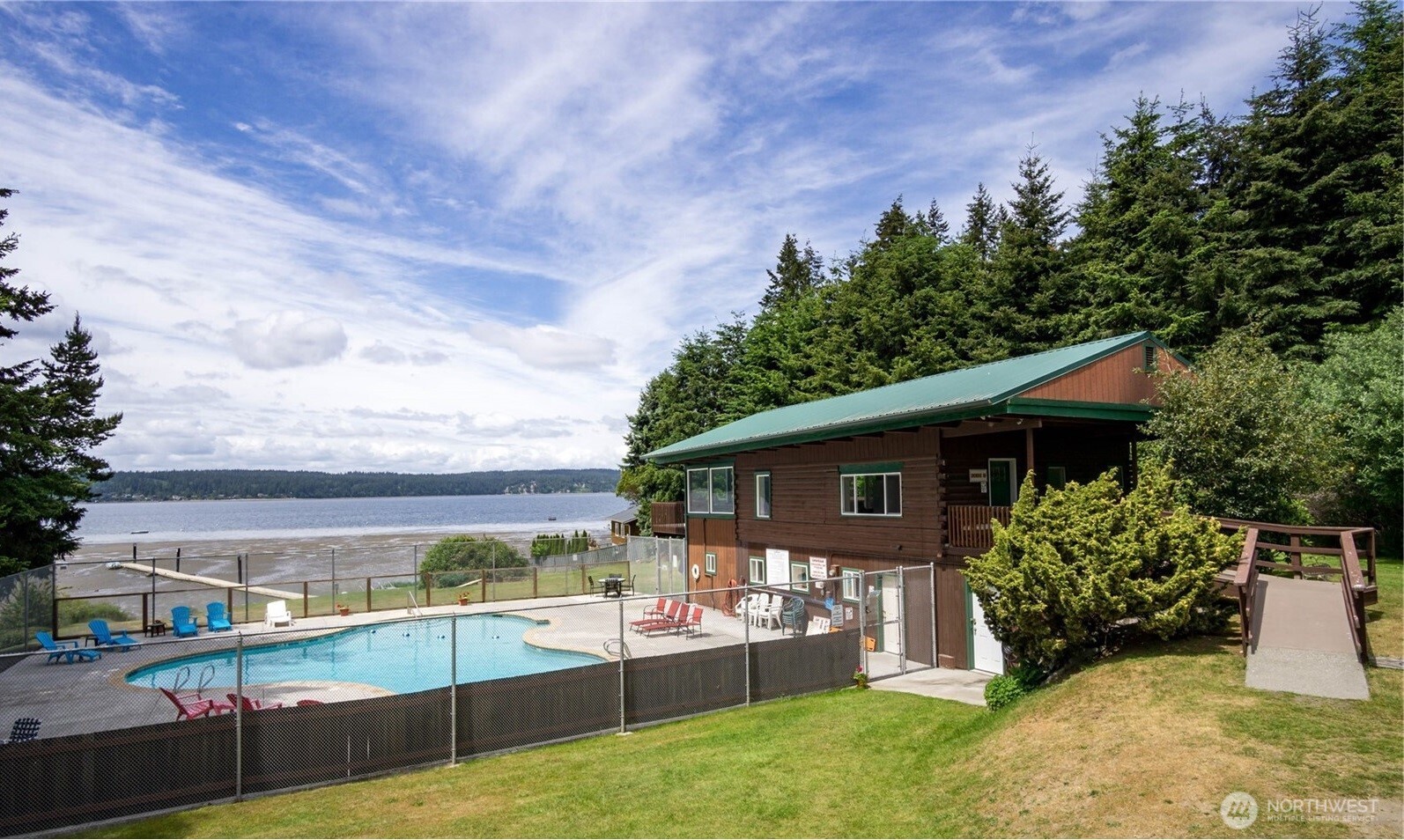 1095 Worthy Place , Greenbank, WA 98253