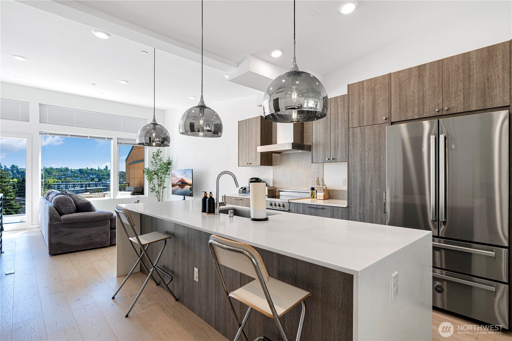 1546 Sturgus Avenue S, Seattle, WA 98144