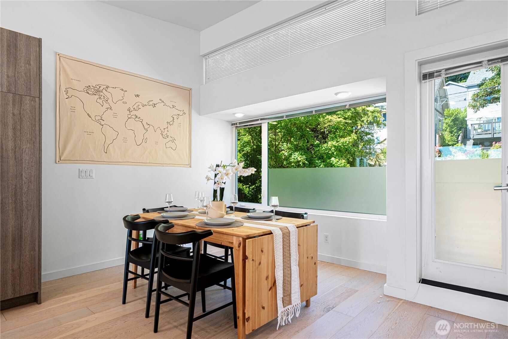 1546 Sturgus Avenue S, Seattle, WA 98144