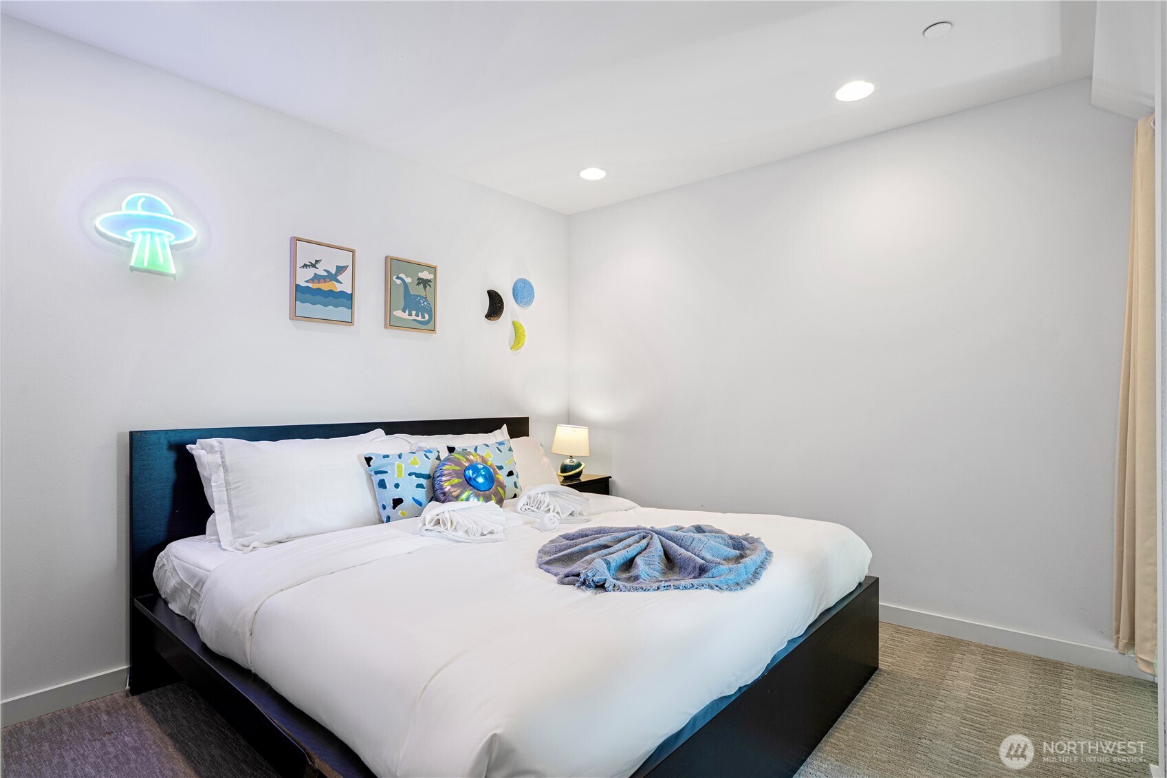 1546 Sturgus Avenue S, Seattle, WA 98144