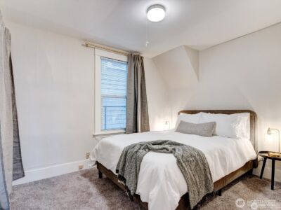 1626 39th Avenue E, Seattle, WA 98112 - Photo 14