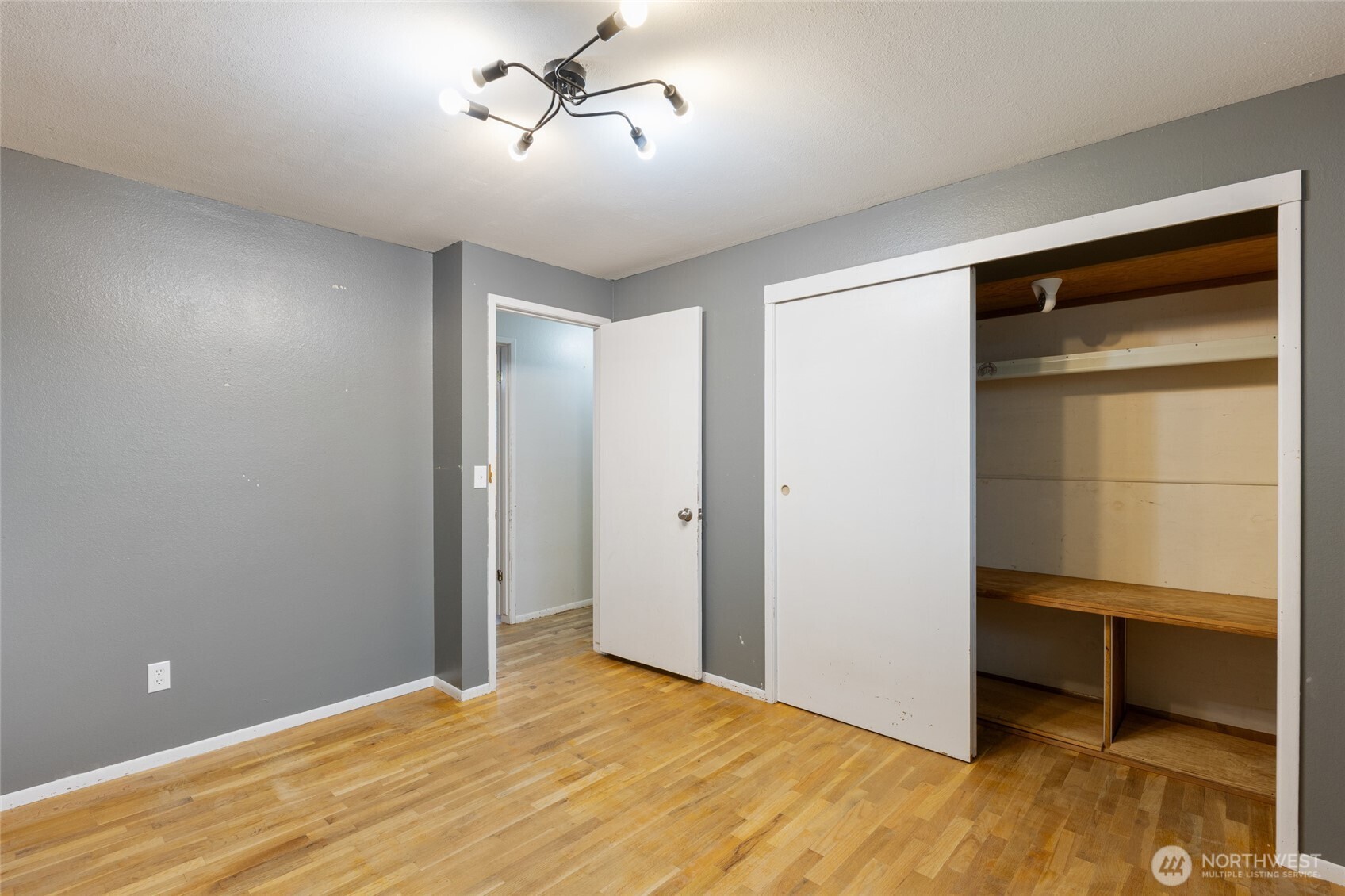 603 N Crestview Drive , Moses Lake, WA 98837