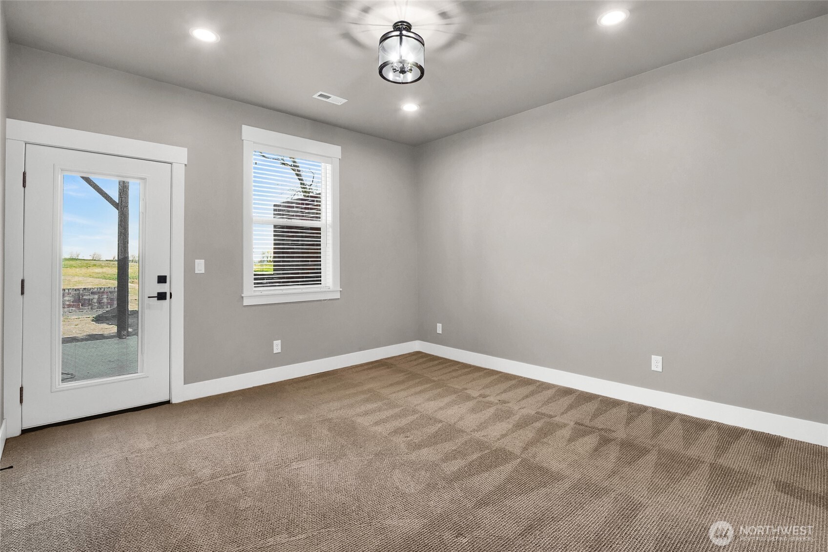 1331 NE Nanto Road #A&B, Moses Lake, WA 98837