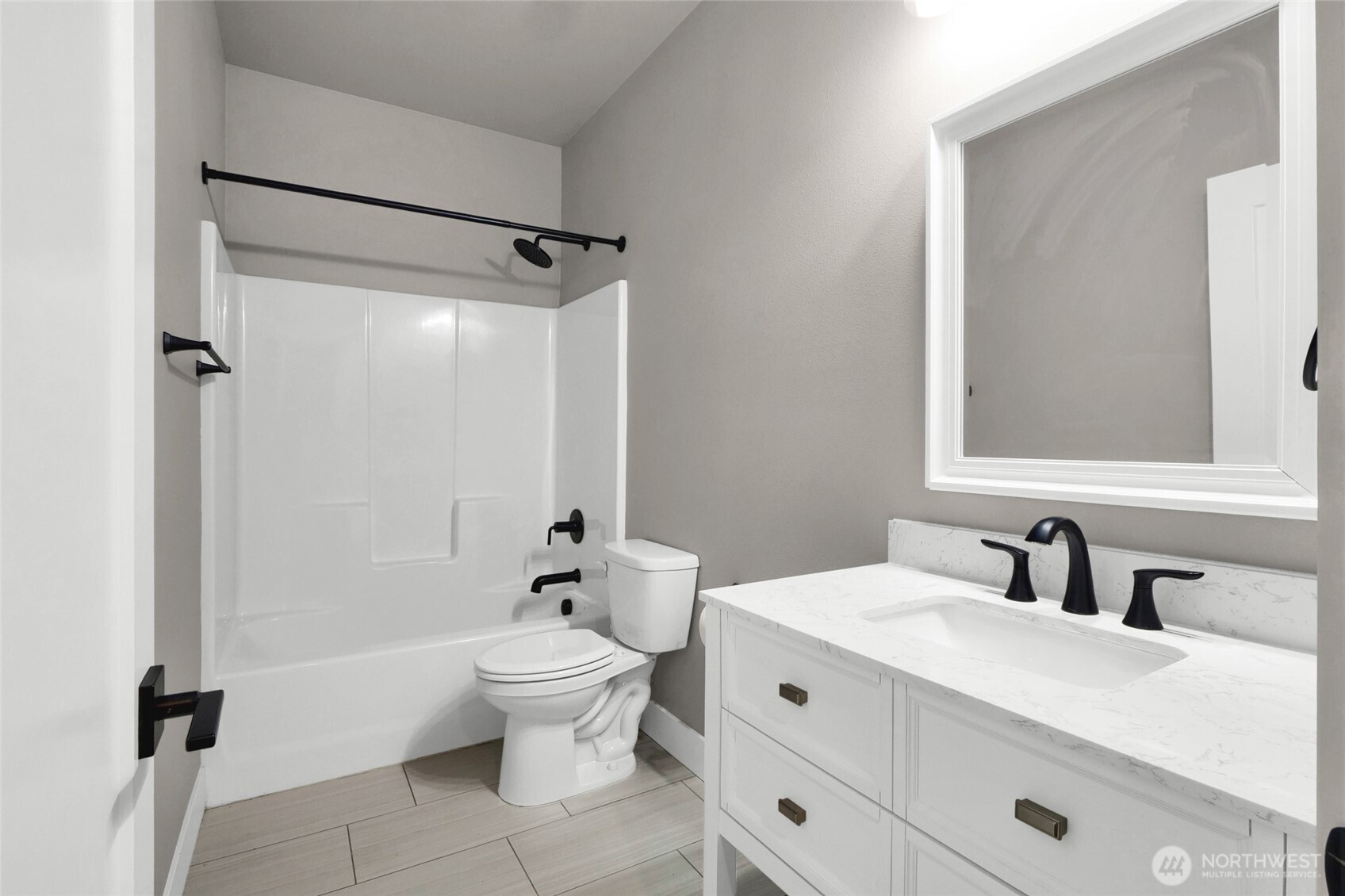 1331 NE Nanto Road #A&B, Moses Lake, WA 98837