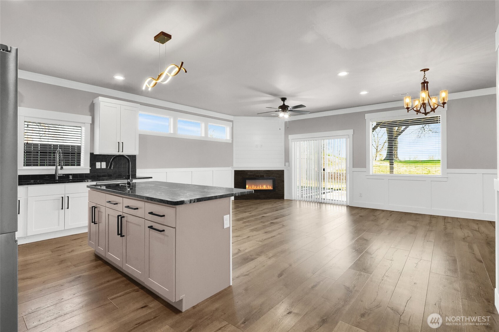 1331 NE Nanto Road #A&B, Moses Lake, WA 98837