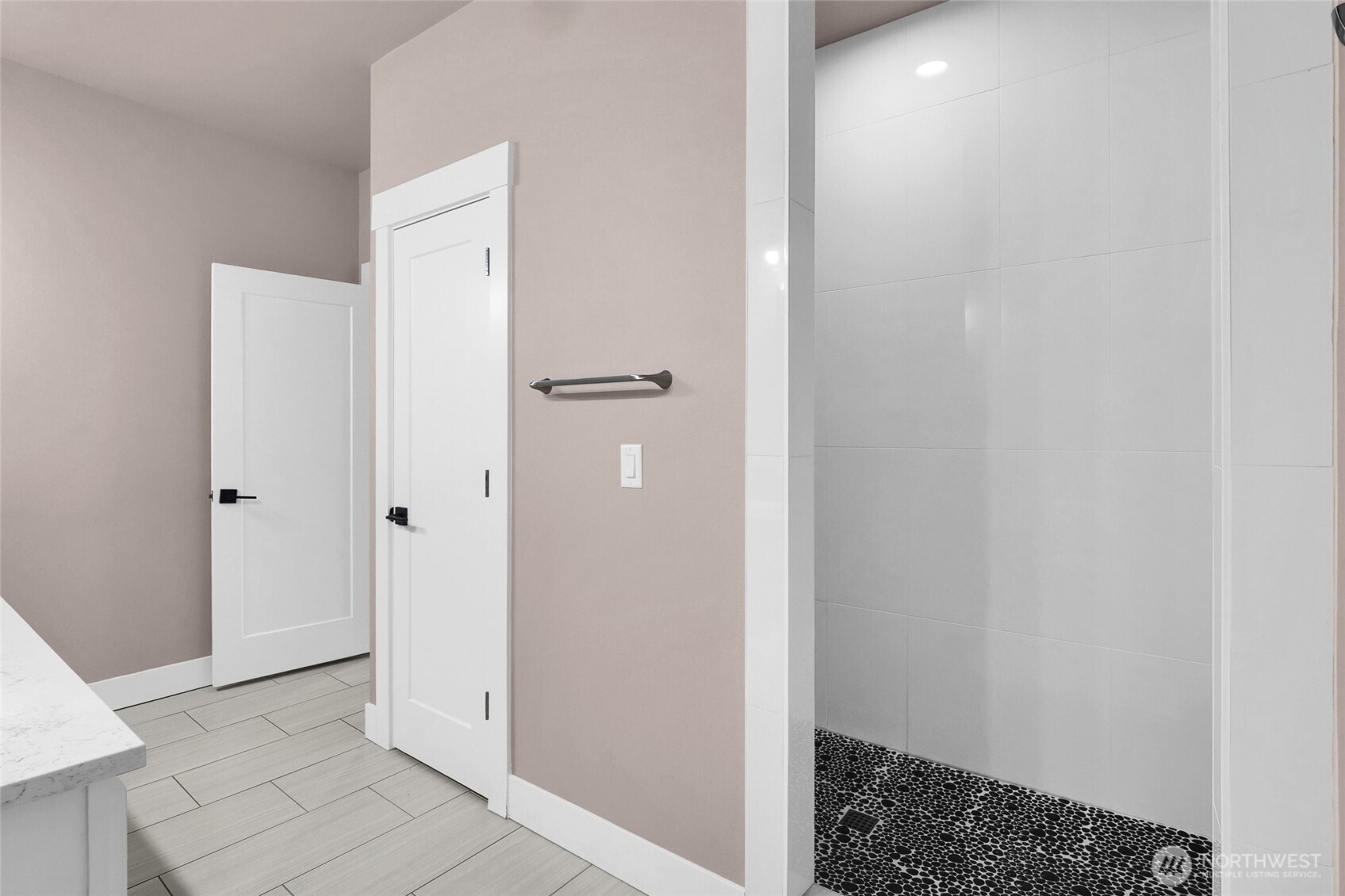 1315 NE Nanto Road #A&B, Moses Lake, WA 98837