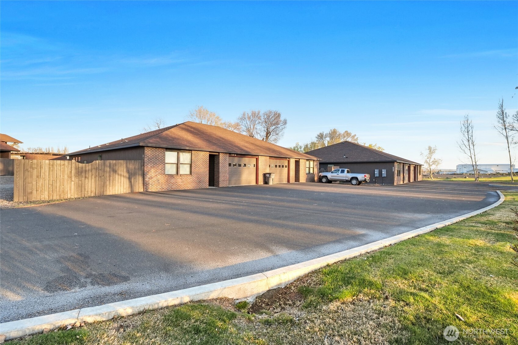 1233 NE Nanto Road #A&B, Moses Lake, WA 98837